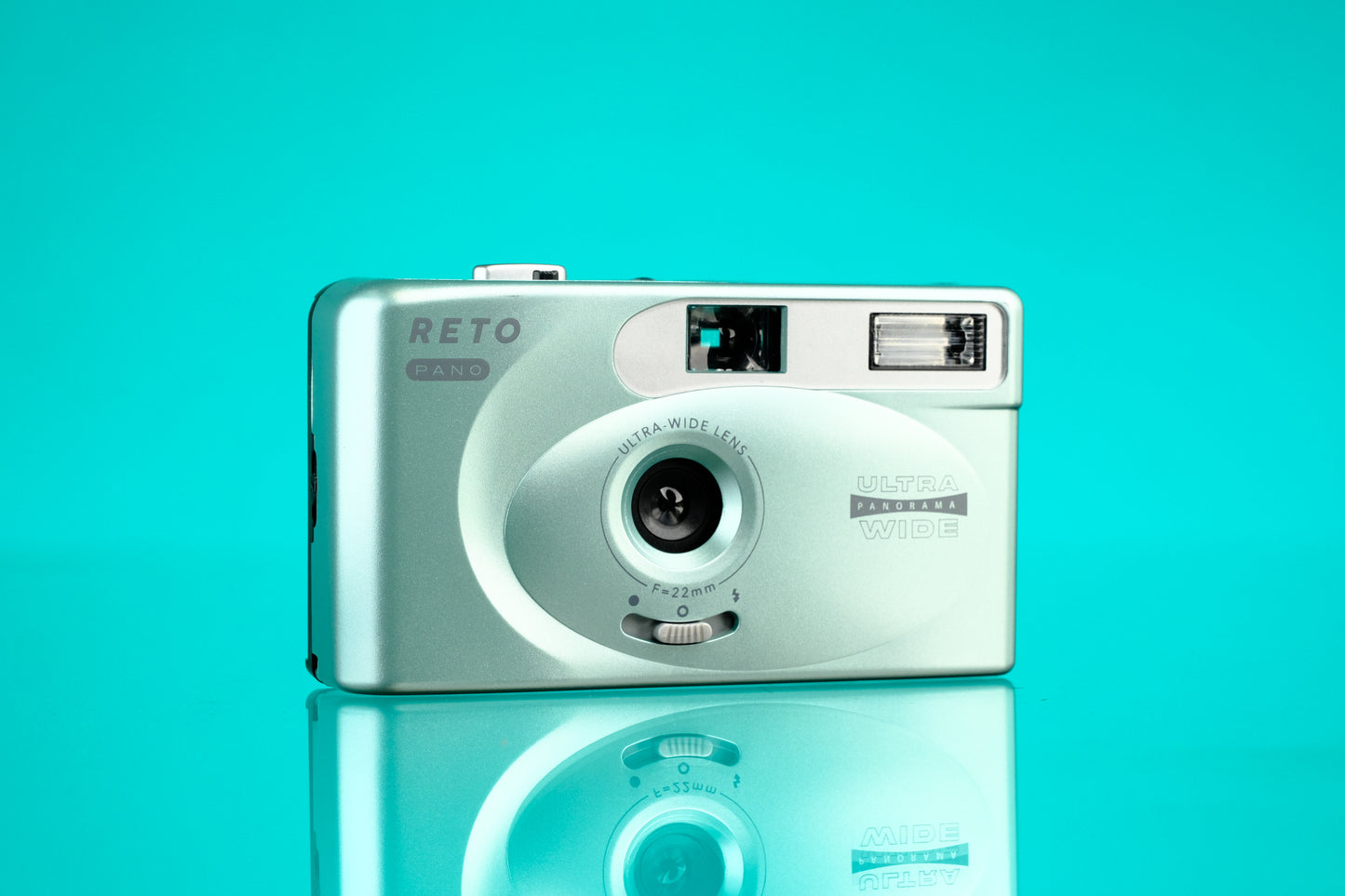 Reto Pano - Ultra Wide 35mm Point and Shoot Film Camera
