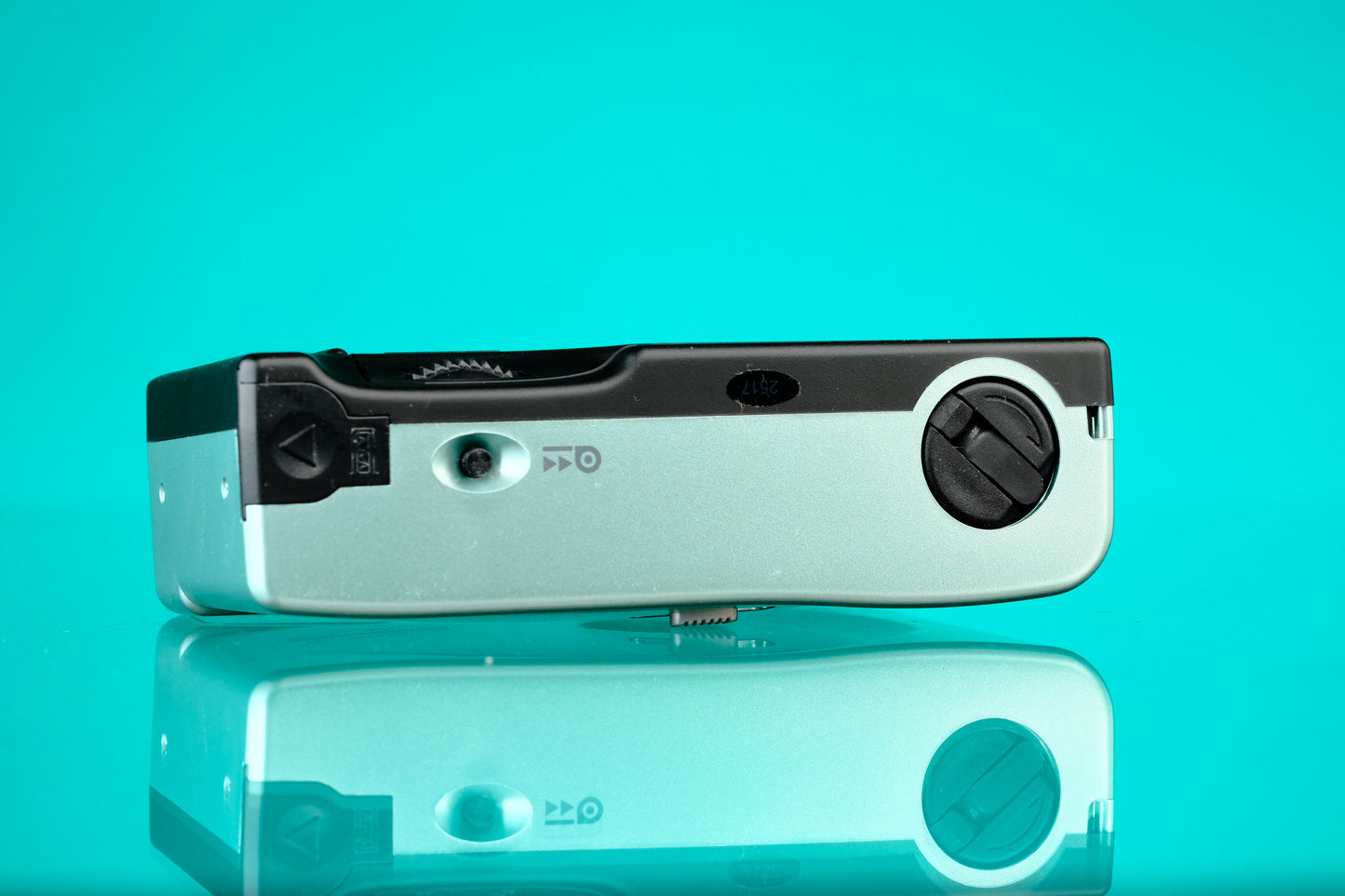 Reto Pano - Ultra Wide 35mm Point and Shoot Film Camera