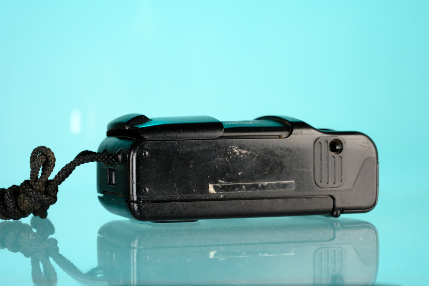 Olympus AM-100 35mm Point and Shoot Film Camera