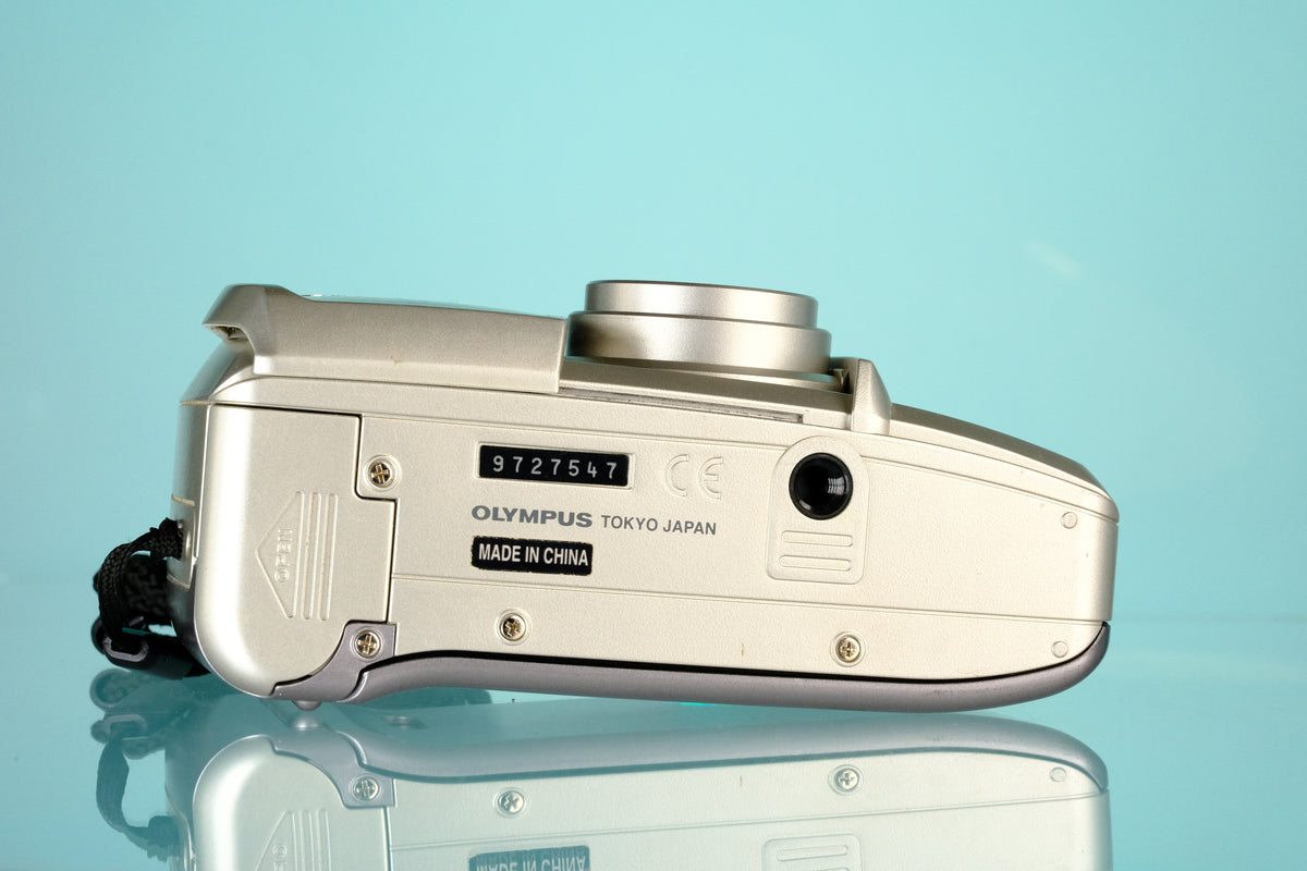 Olympus SuperZoom 80s 35mm Point and Shoot Film Camera