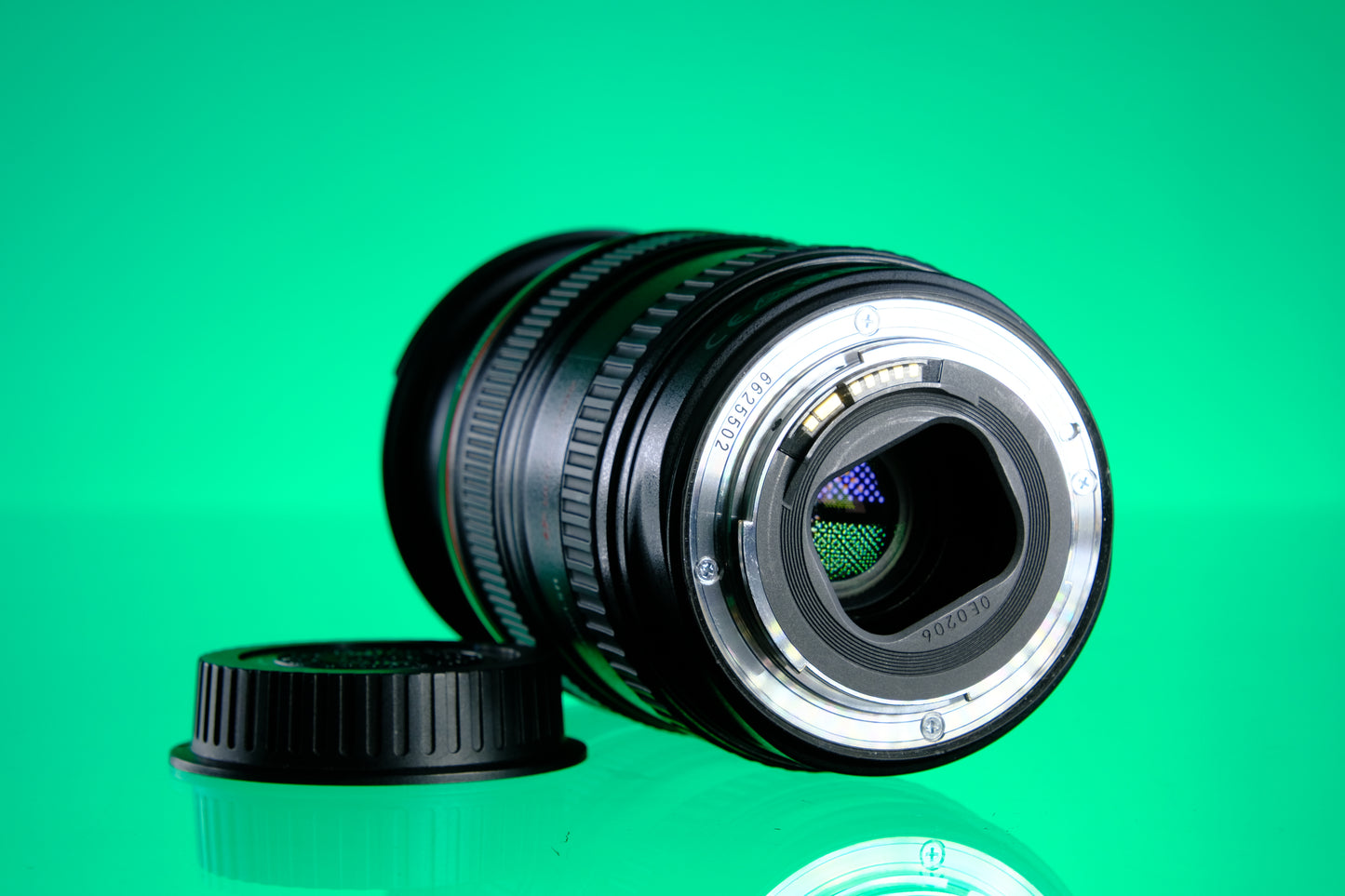 Canon EF 24-105mm f/4 L IS USM Zoom Lens for Canon EOS EF SLR Cameras