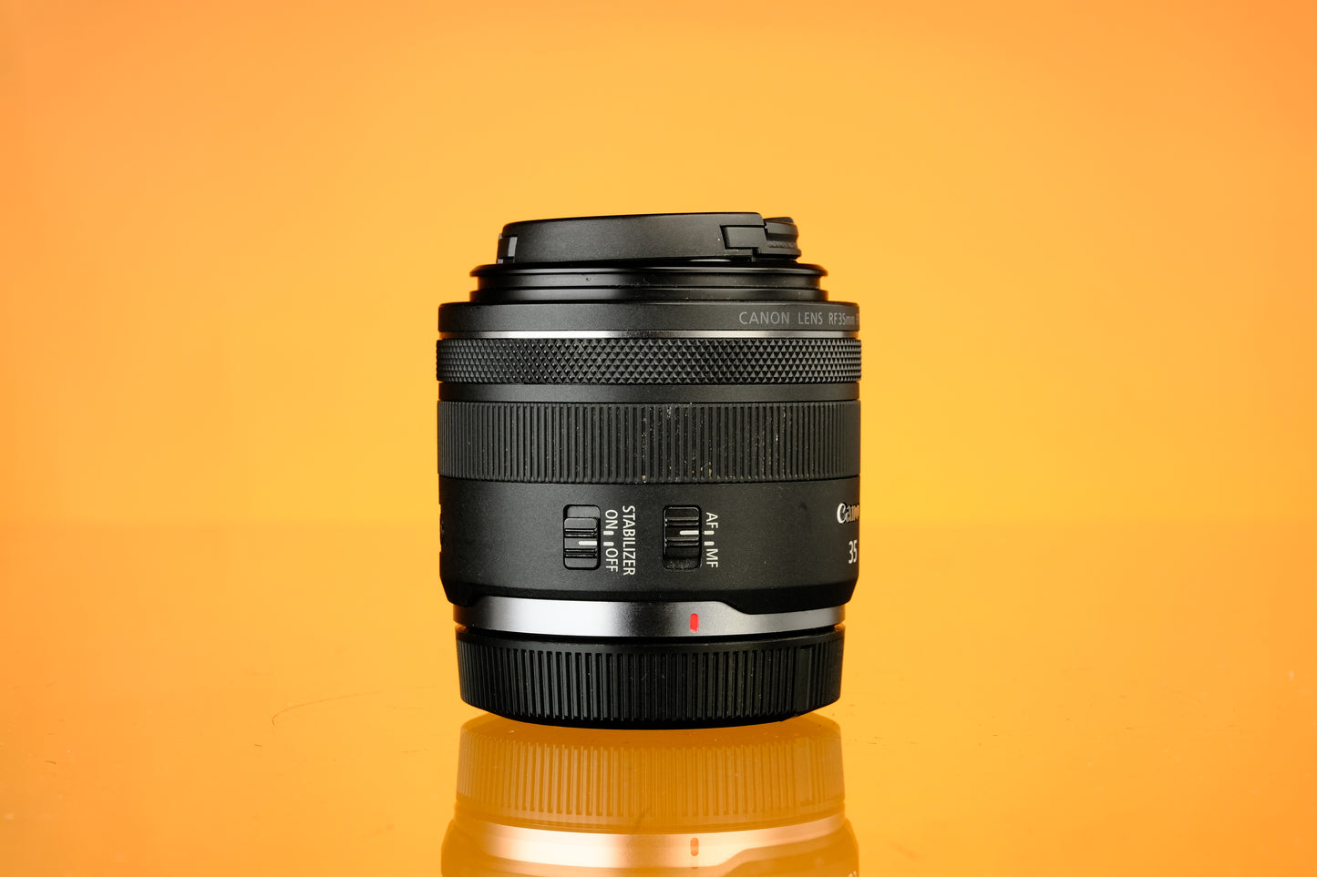Canon RF 35mm f/1.8 Macro IS STM Lens