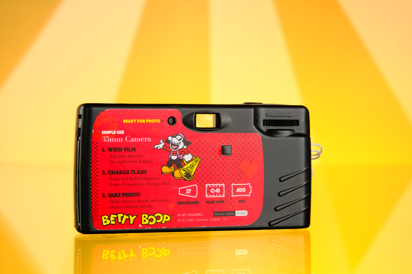 Betty Boop Retrospekt Brand 35mm Reloadable Disposable Camera