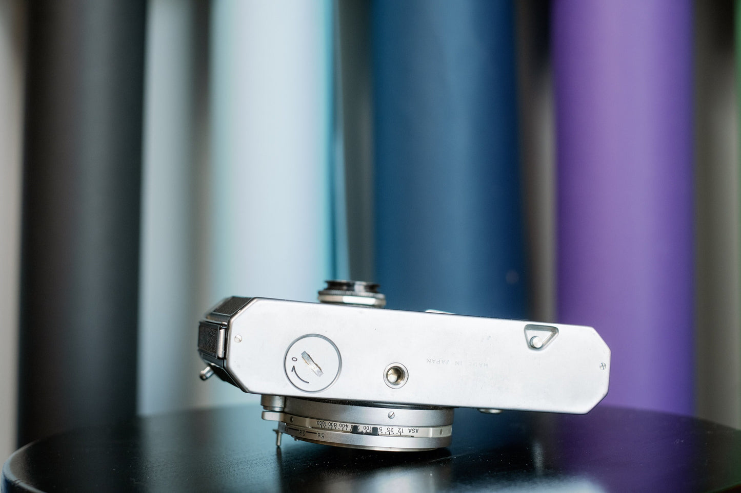 Nikon Nikkormat FT 35mm SLR (read)