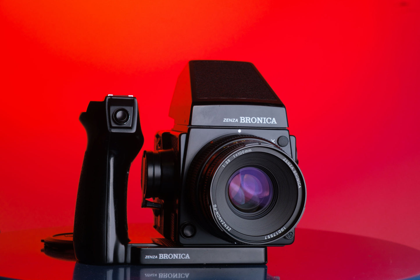 Bronica GS-1 Medium Format 6x7 SLR Film Camera + 100mm f/3.5 Lens RZ67 Competitor