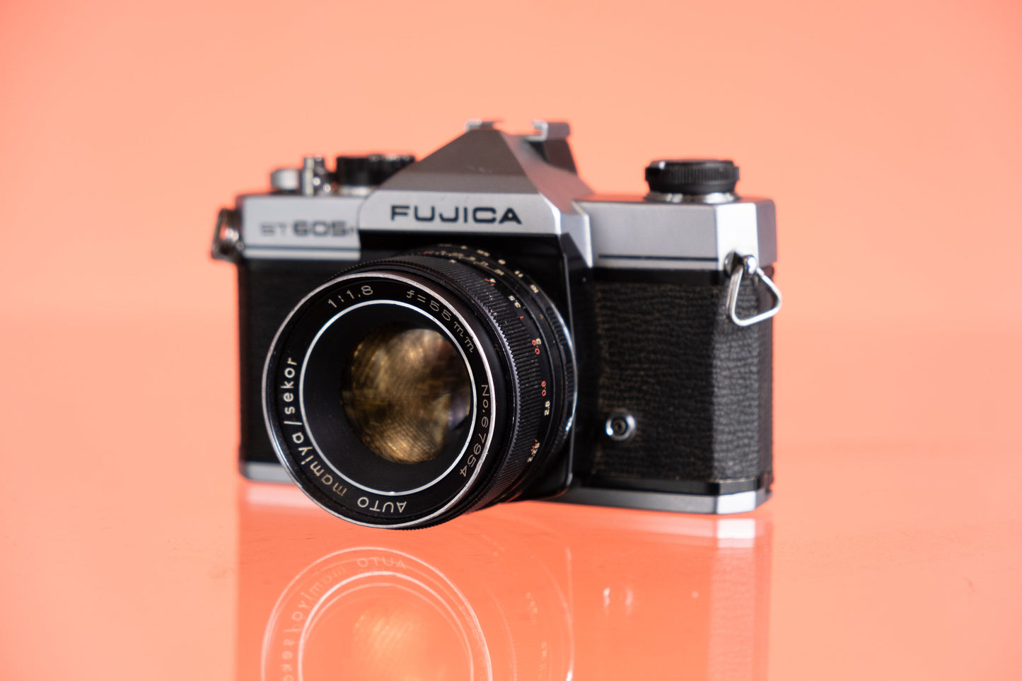 Fujica ST605N + Mamiya Sekor 55mm F/1.8 M42 Mount
