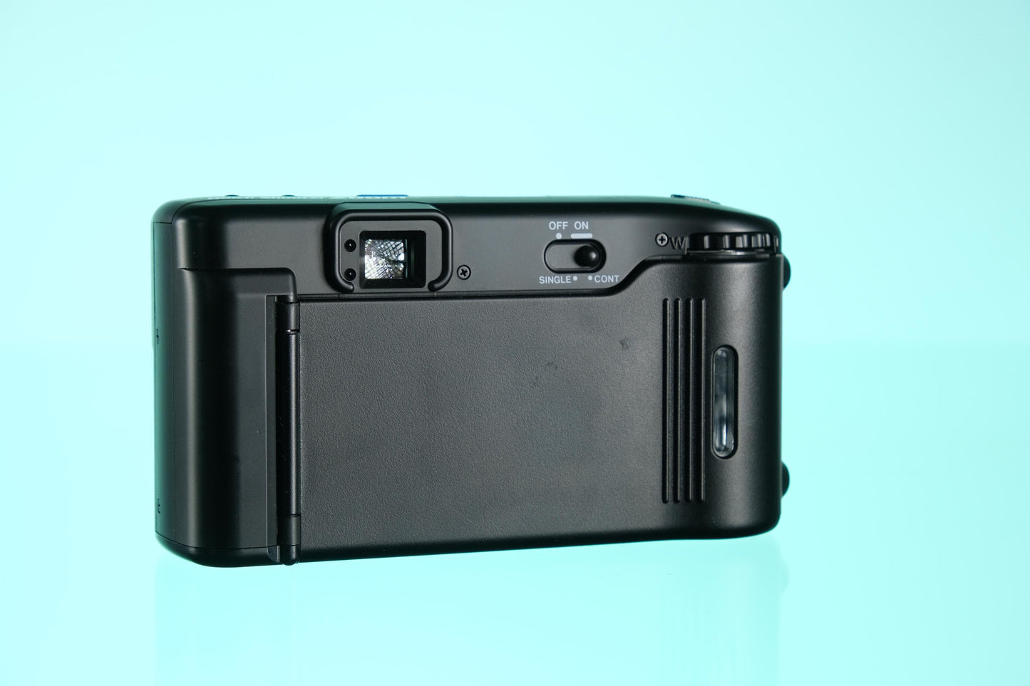 Olympus Quick Shooter Zoom 35mm Point and Shoot Film Camera