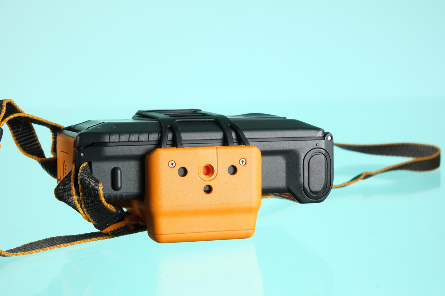 Canon AS-6 Aqua Snappy Underwater Point and Shoot Ultra Tough 35mm Camera