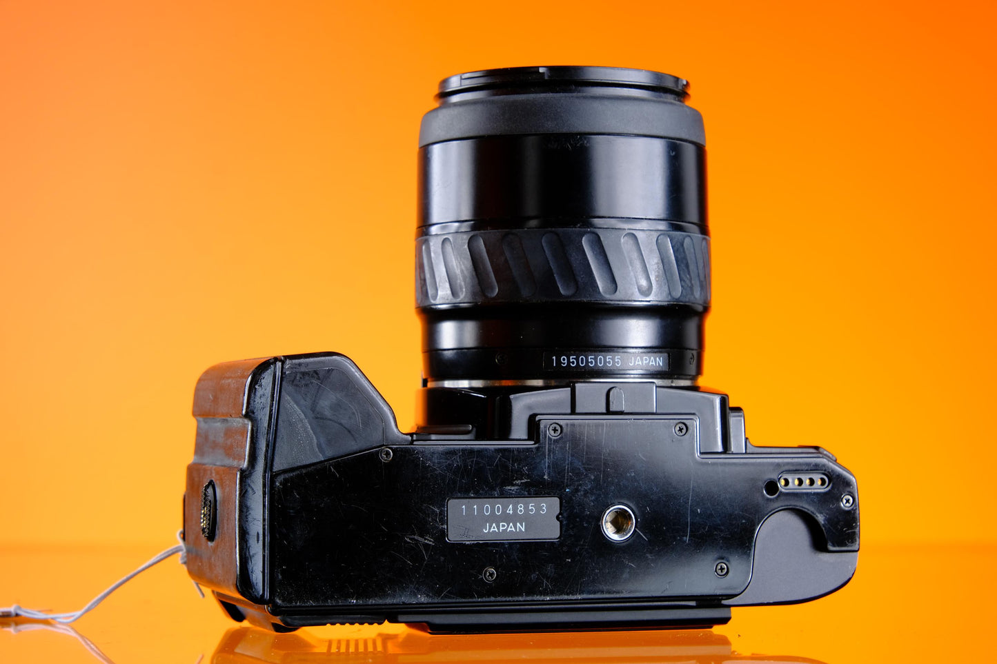 Minolta Maxxum 7000 35mm Autofocus SLR + 28-80 f/4-5.6 Zoom Lens