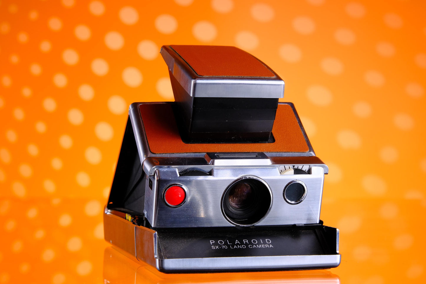 Polaroid SX-70 Land Instant Film Camera