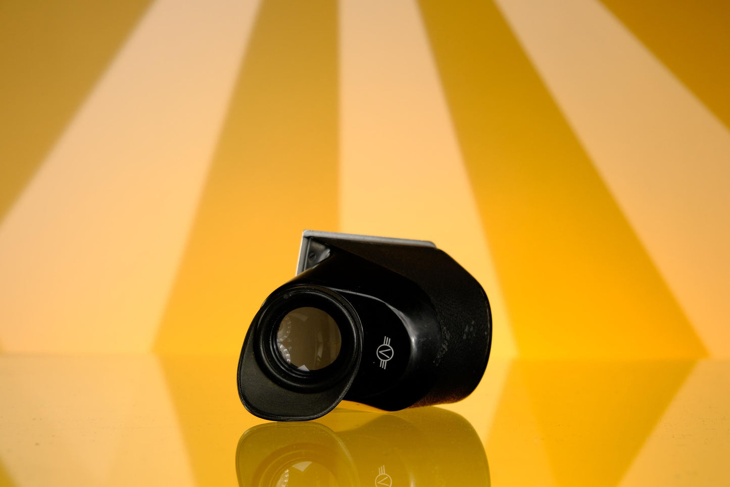Hasselblad NC-2 Prism Viewfinder 45 degree