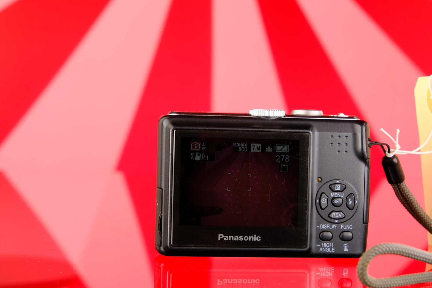 Panasonic Lumix DMC-LS75 Compact Digital Camera Digicam Starter Kit