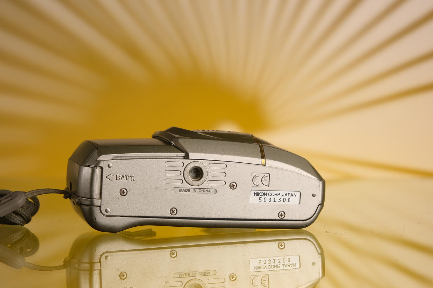 Nikon Lite Touch Zoom 130ED 35mm Point and Shoot Camera