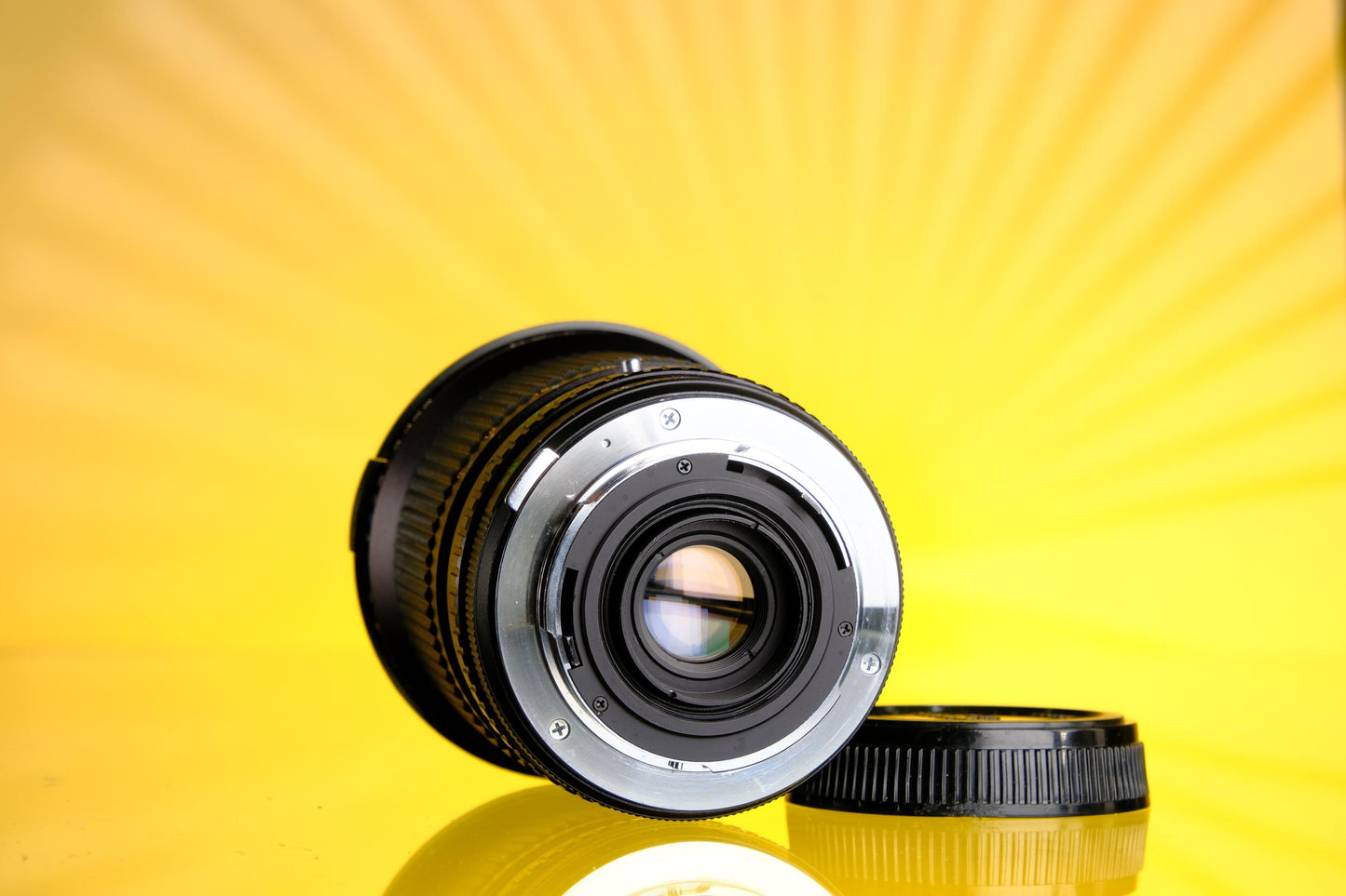 Star-D 28-80mm F/3.5-4.5 Macro Zoom Lens for OM-Mount