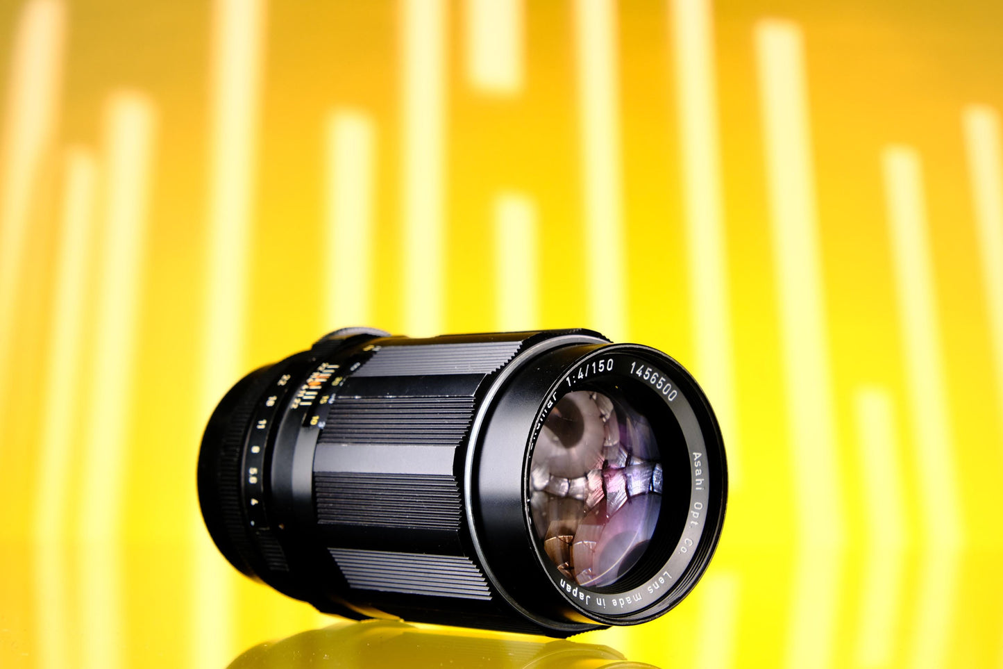 Pentax Super Takumar 150mm f/4.0 Telephoto M42 lens