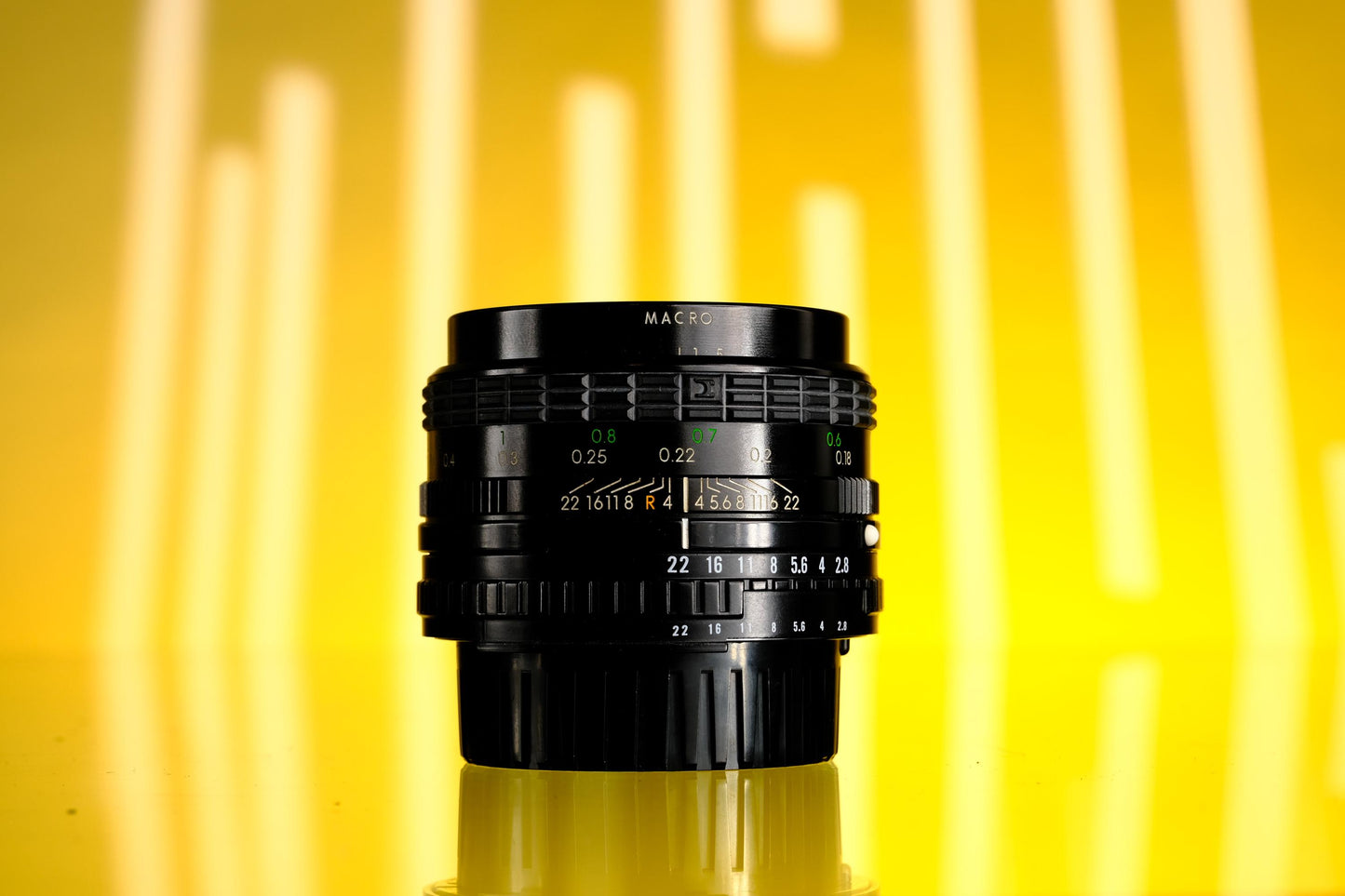 Sigma Mini-Wide II Macro 28mm f2.8 SLR Lens for Minolta SR Mount