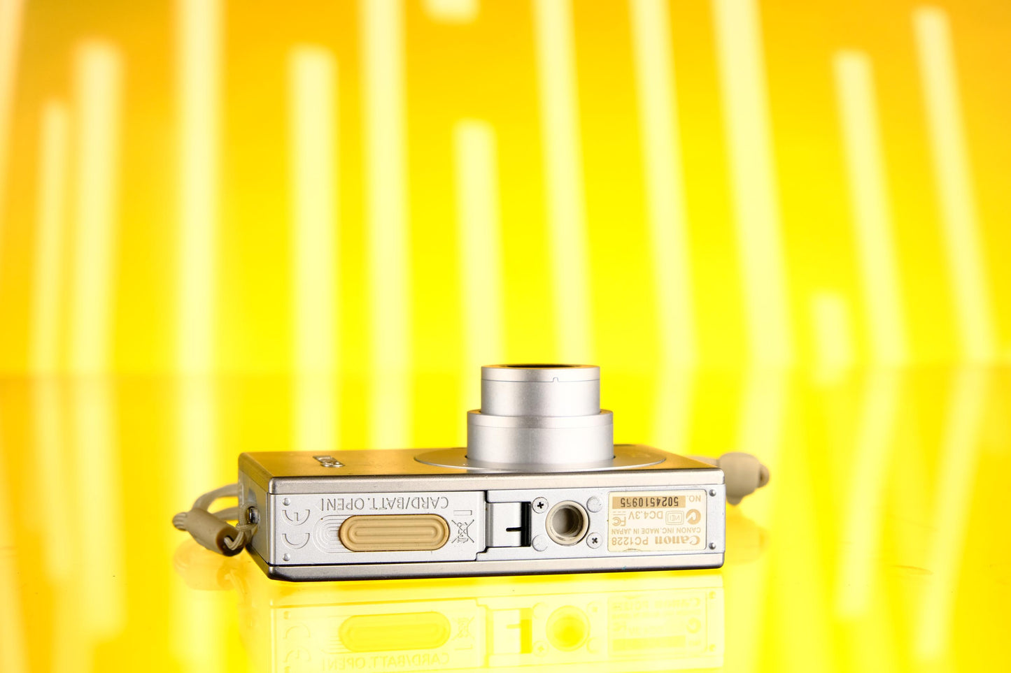 Canon PowerShot SD1000 Digital ELPH – Complete Starter Kit in Box