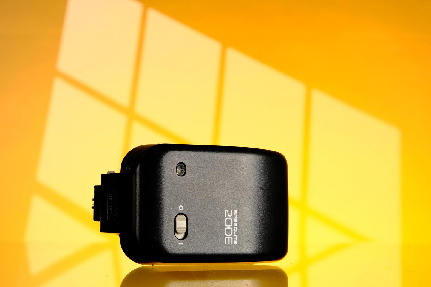 Canon Speedlite 200E Hotshoe Flash