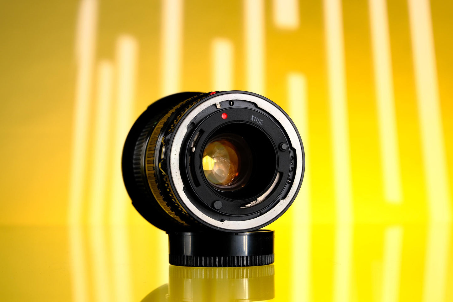 Canon 35-105mm F/3.5 nFD-Mount Zoom Lens