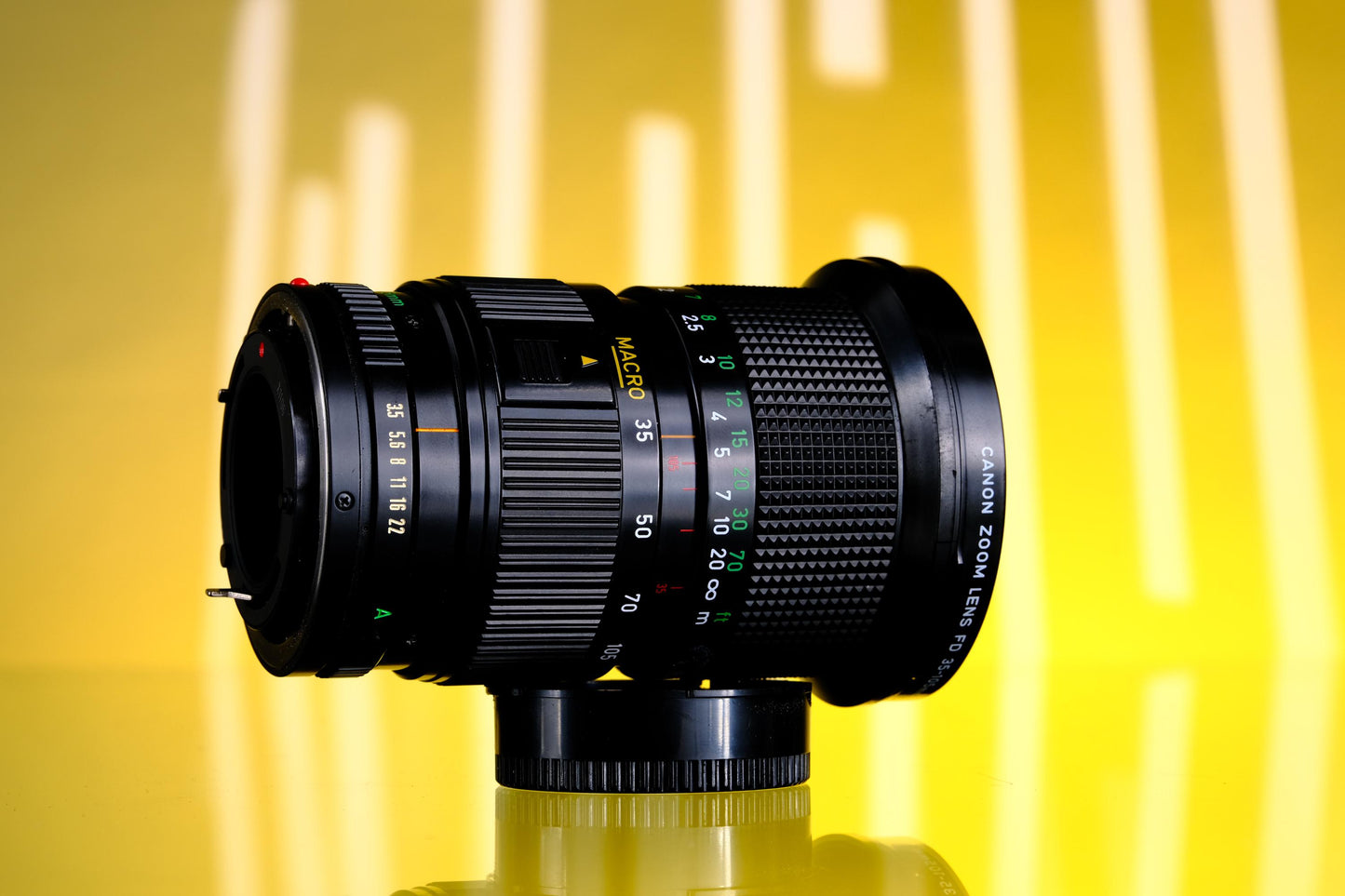 Canon 35-105mm F/3.5 nFD-Mount Zoom Lens