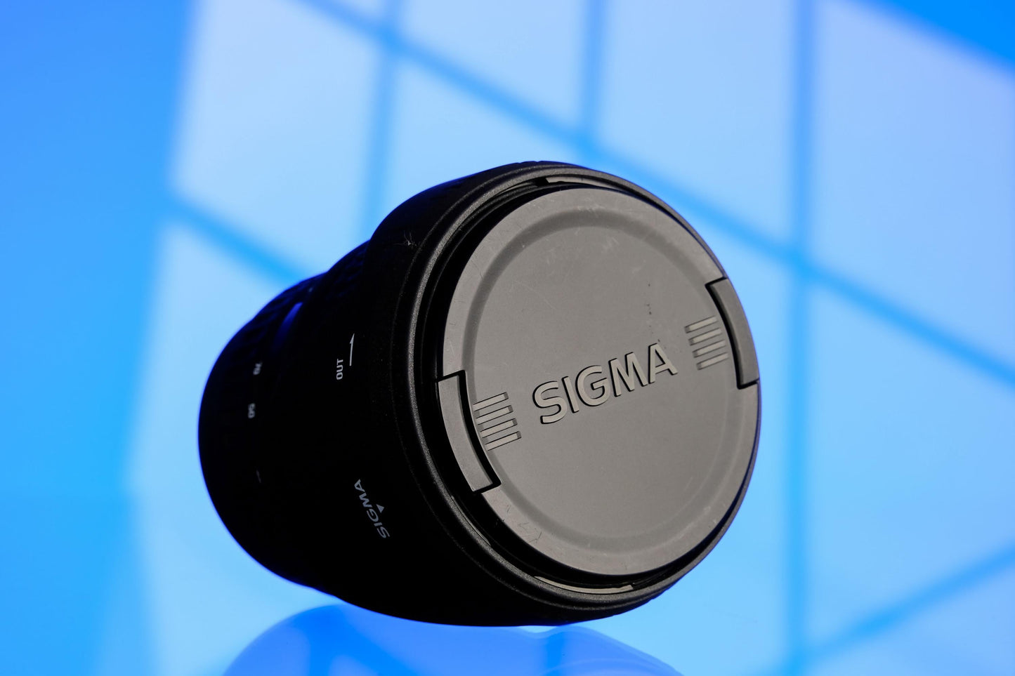 Sigma 28-70mm f/2.8 DF EX Aspherical Zoom Lens - SA Mount
