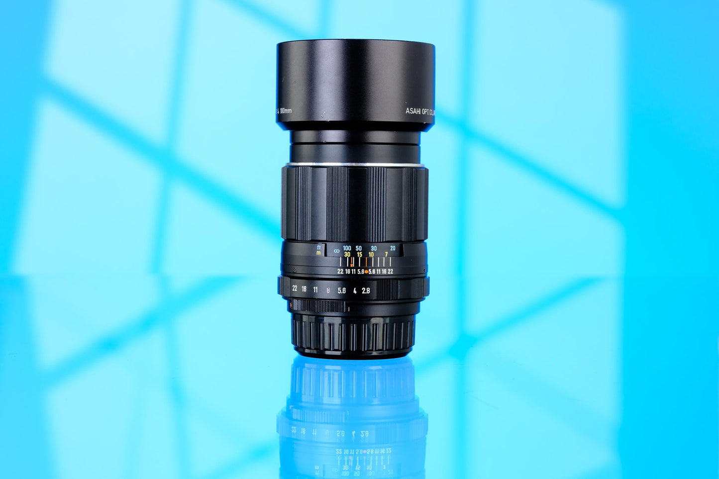 Pentax Super Takumar 105mm f/2.8 Telephoto lens