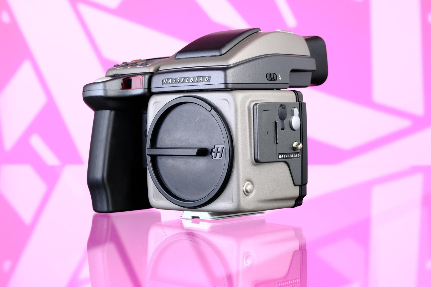 Hasselblad H2 645 Medium Format Camera - Body + Viewfinder