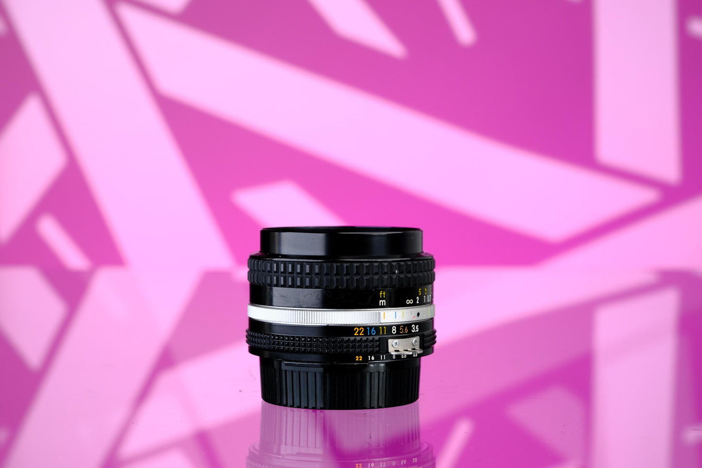 Nikon 20mm f/3.5 Ai-S Wide Angle F Mount Prime Lens