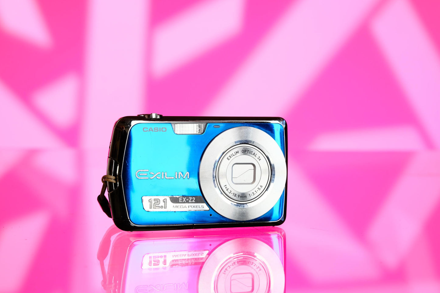 Casio ex-z2 Digital Point and Shoot Digicam Camera