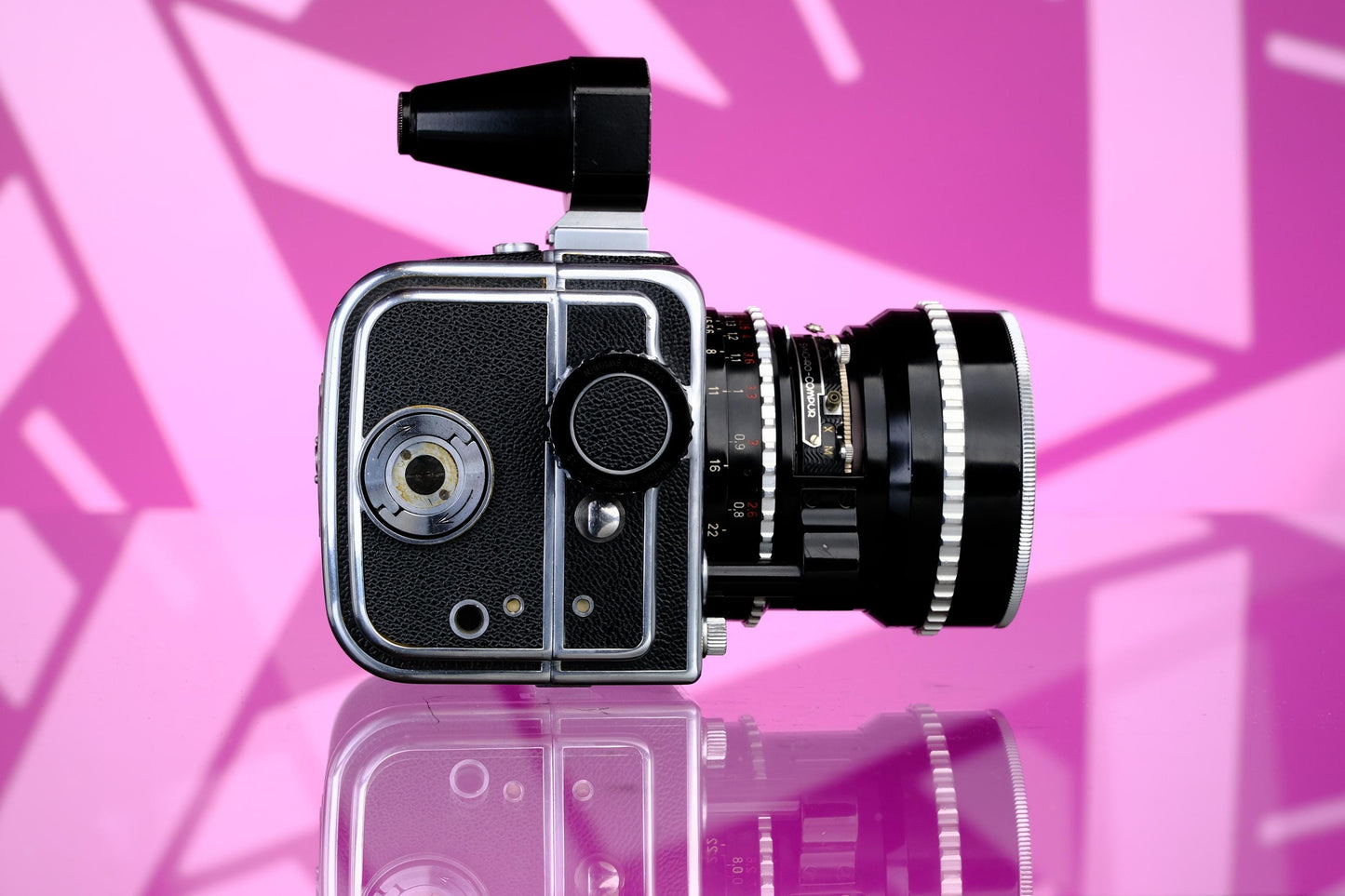 Hasselblad SWC 6x6 Medium Format Ultrawide Camera - 38mm f/4.5 Biogon Lens