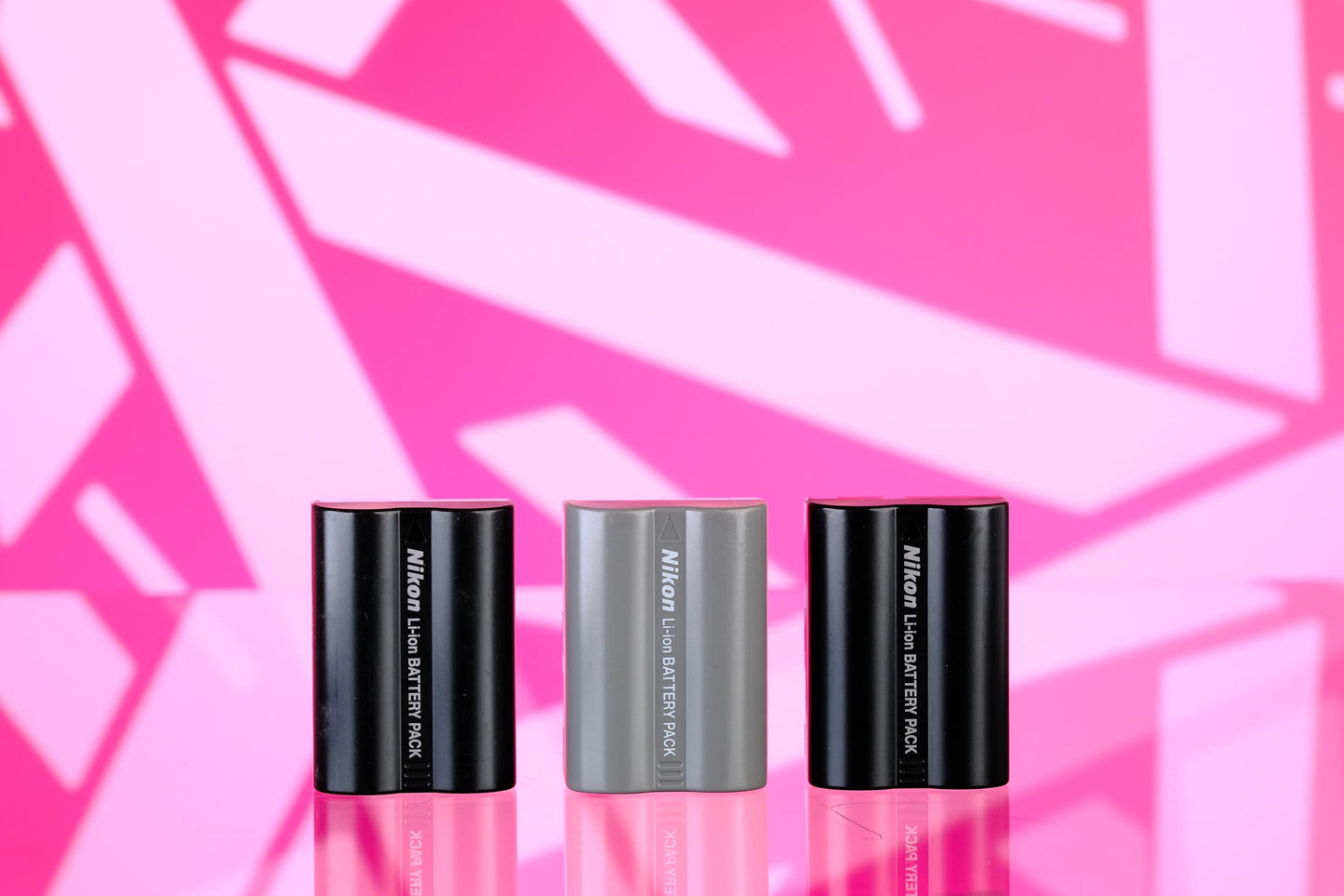 Nikon MH-18a Quick Charger + EN-EL3 Batteries x3