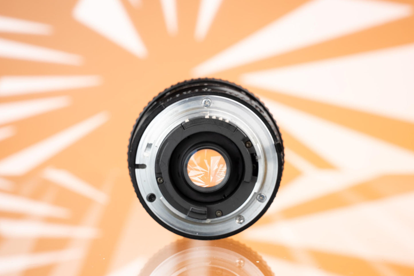 Nikon AF Nikkor 20mm F/1.8 D Lens