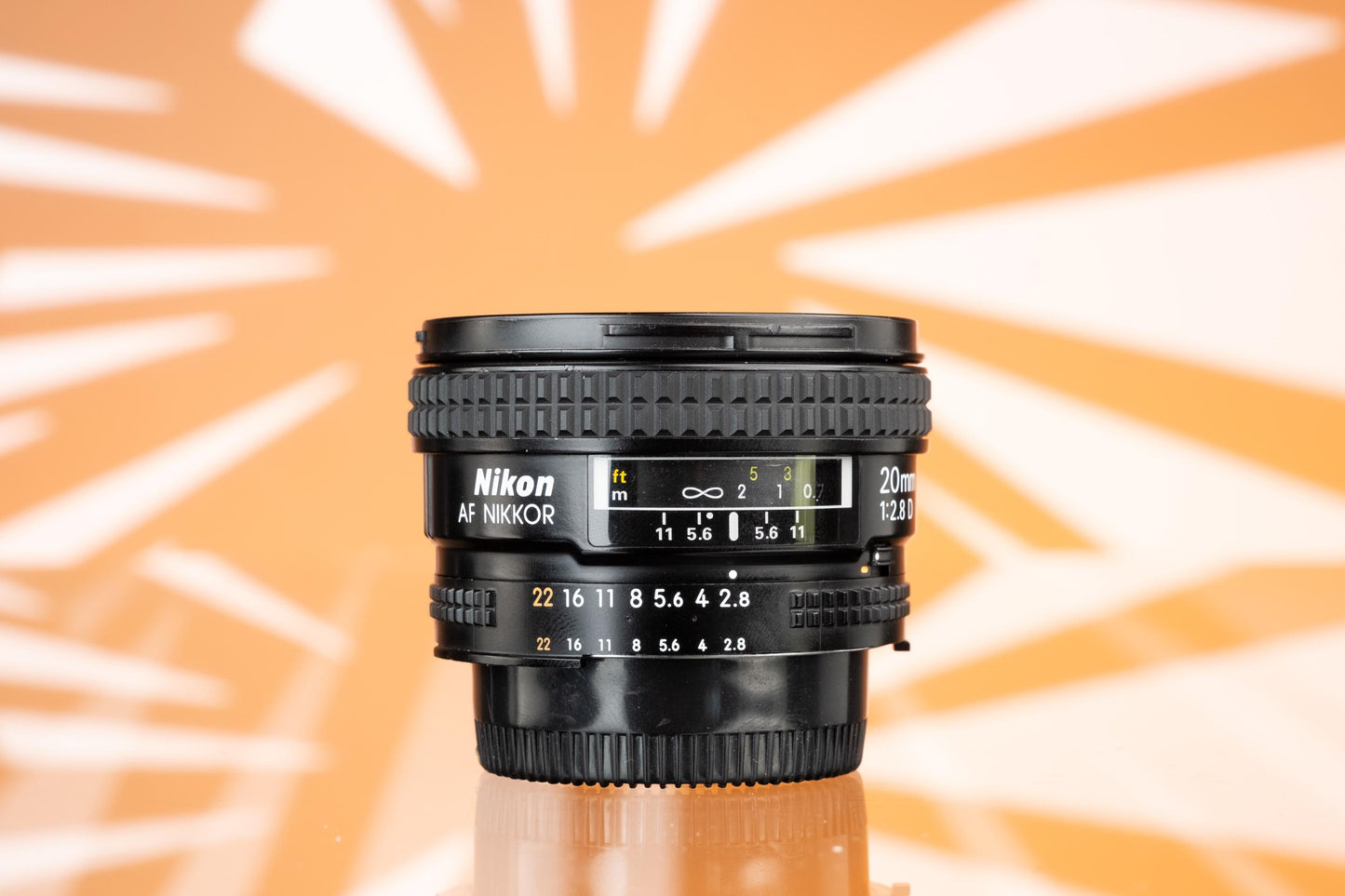 Nikon AF Nikkor 20mm F/1.8 D Lens