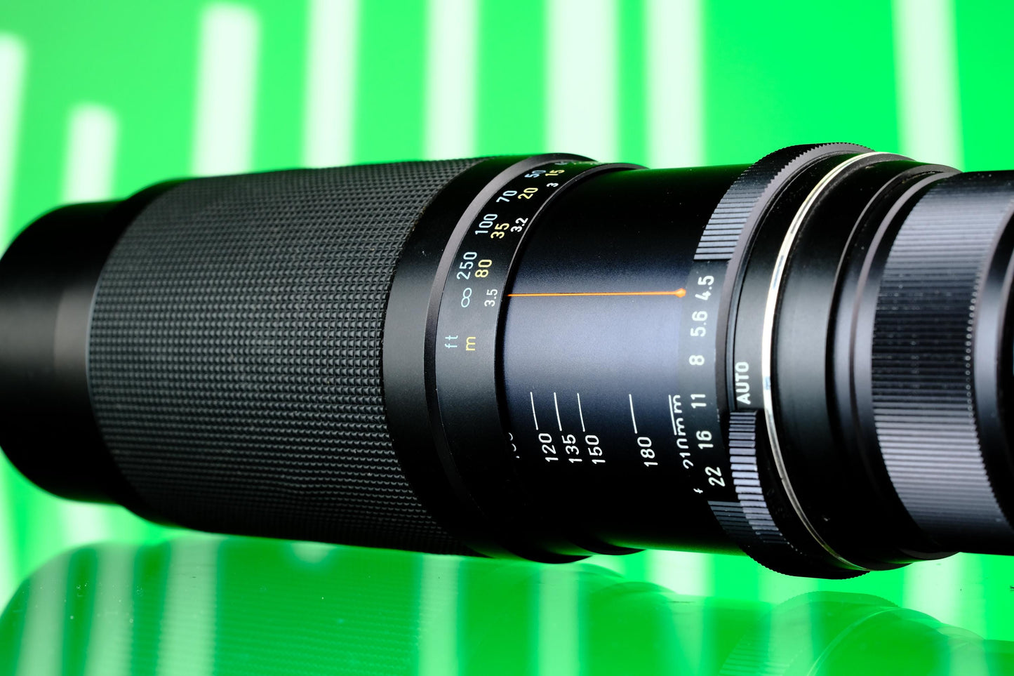 Pentax SMC Takumar 85-210 F/4.5 M42-Mount Zoom Lens