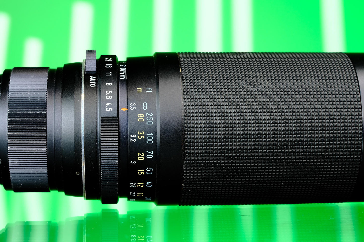 Pentax SMC Takumar 85-210 F/4.5 M42-Mount Zoom Lens