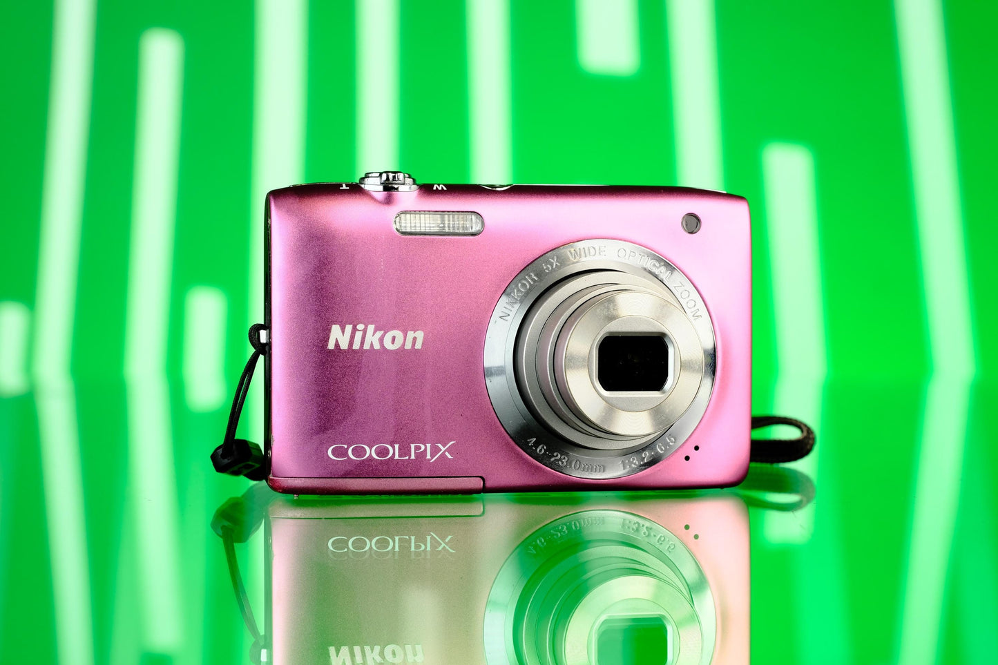 Nikon Coolpix s2800 20mp Digital Camera