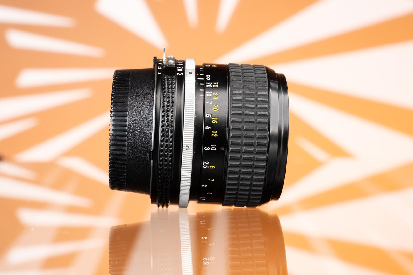 Nikon Nikkor 85mm f/2 Ai Lens