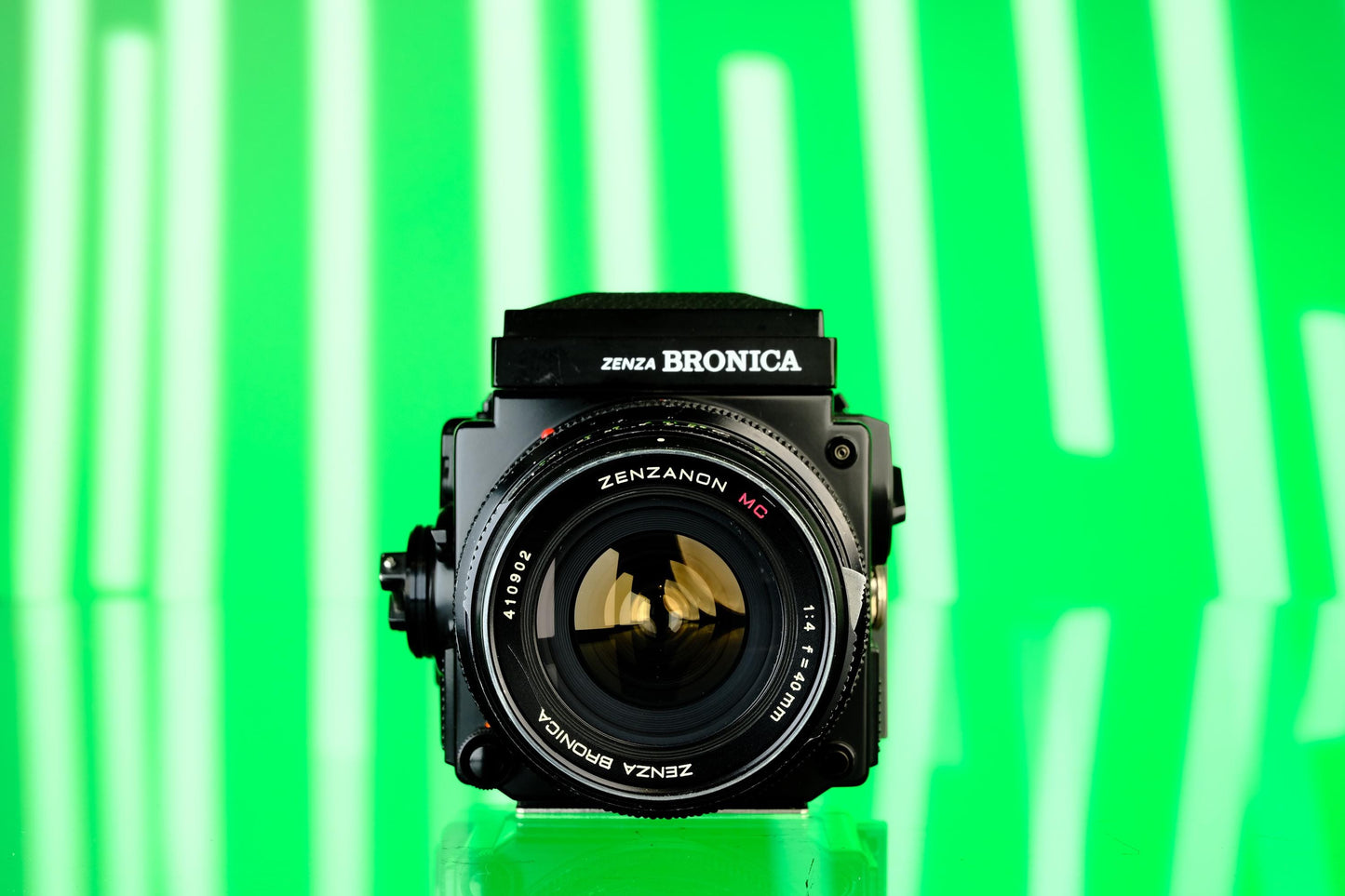 Bronica ETRsi 120 645 Medium Format Camera + 40mm f/4.0 Lens
