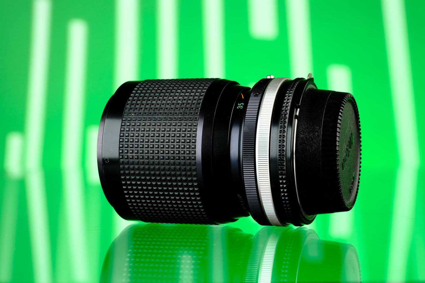 Nikon Nikkor Zoom 35-105mm f/3.5-4.5 Ai-S F Mount Lens