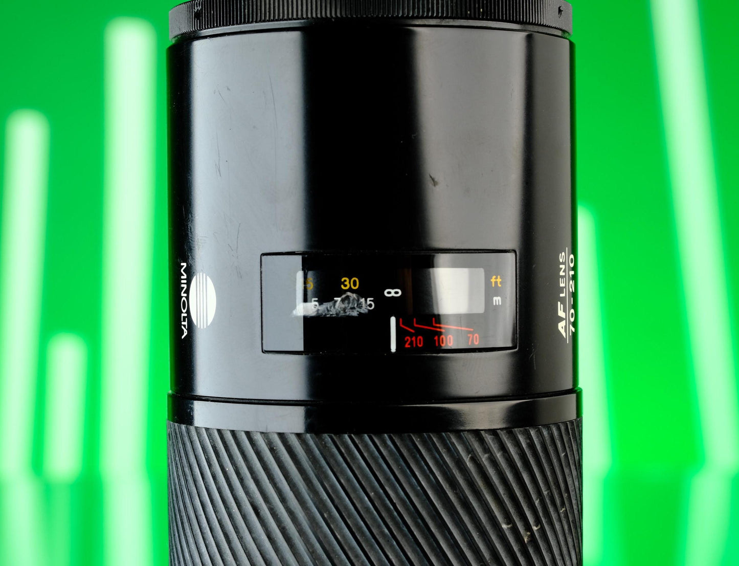 Minolta Maxxum AF 70-210mm f/4 Zoom Lens