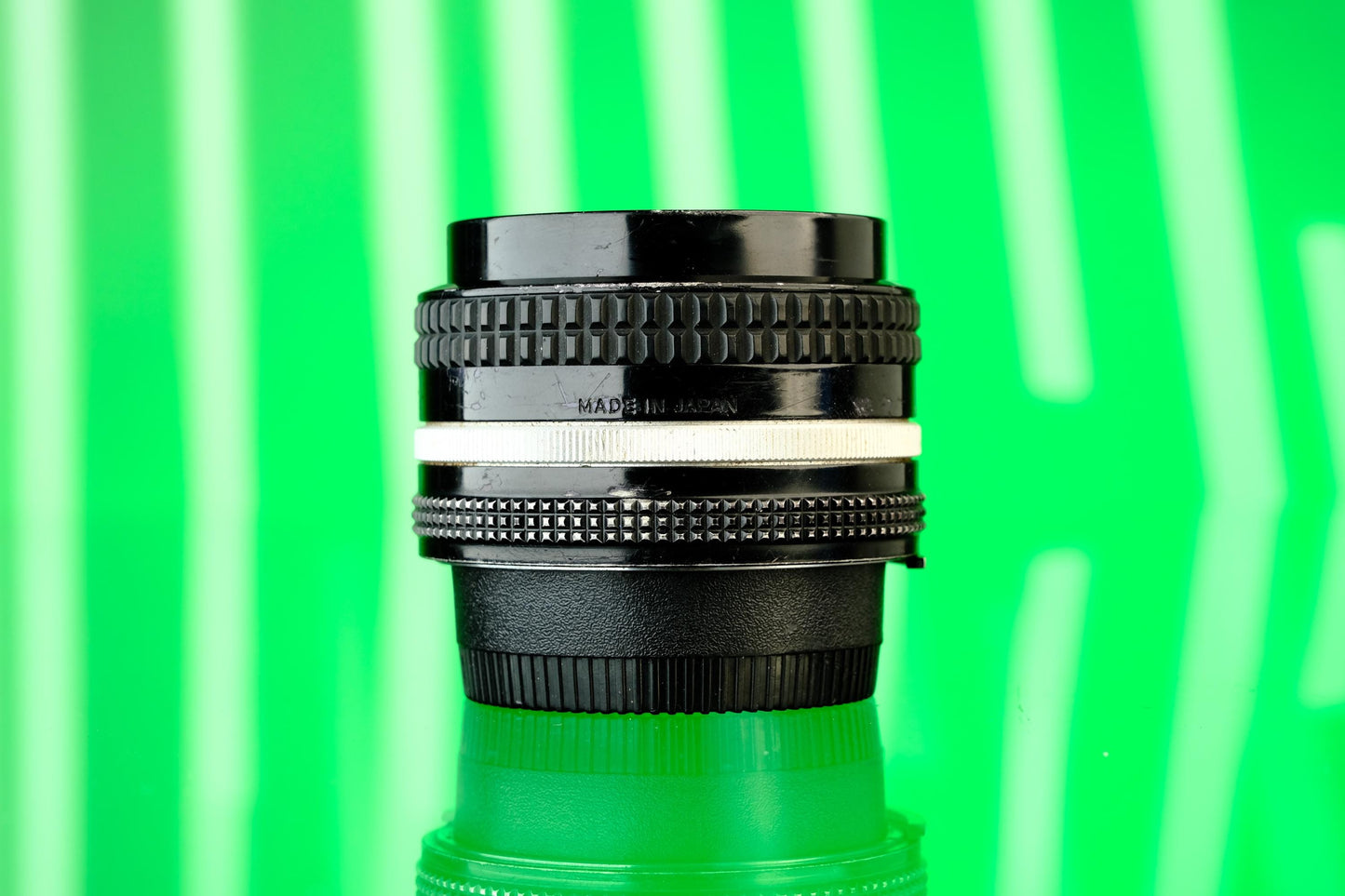 Nikon 20mm f/3.5 Ai-S Wide Angle Prime Lens F Mount