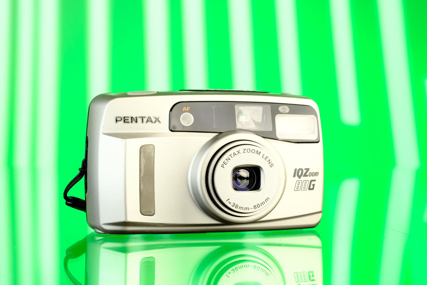 Pentax IQzoom 80G 35mm Point & Shoot Camera