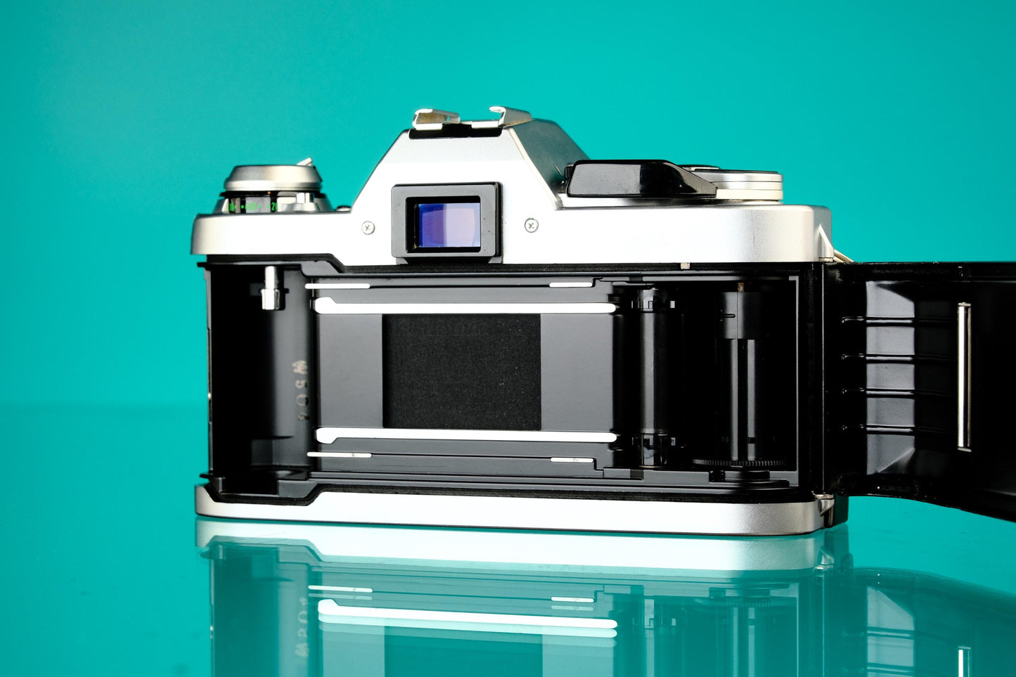 Canon AL-1 35mm SLR Film Camera + 50mm F/1.8