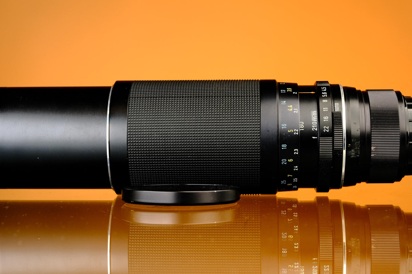 Pentax Super-Multi-Coated 85-210mm f/4.5 Zoom Lens M42 Mount