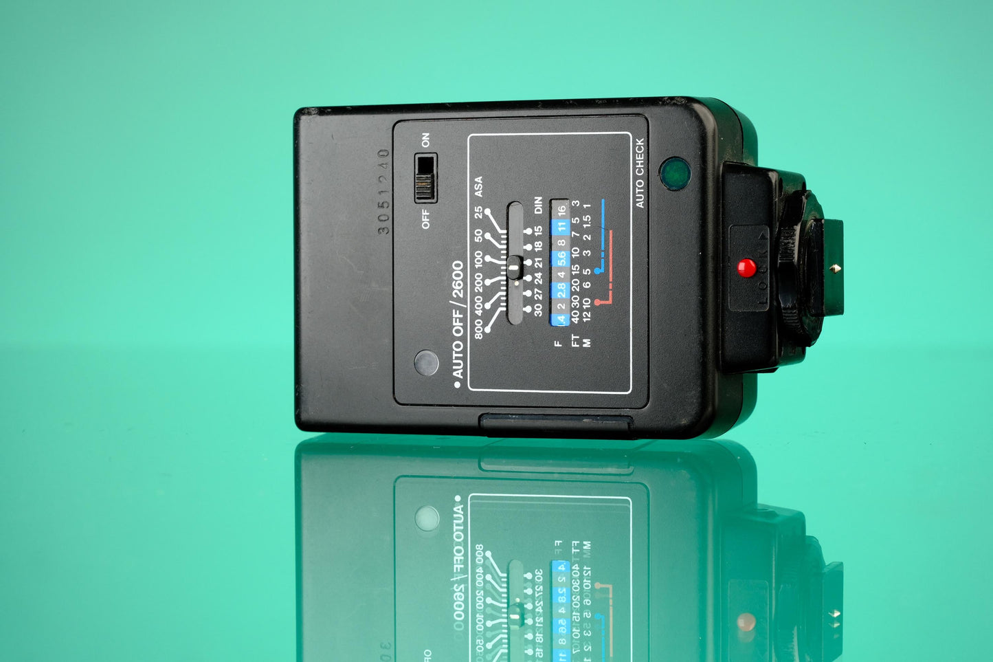 Vivitar 2600 Hot-Shoe On Camera Auto Thyristor Flash