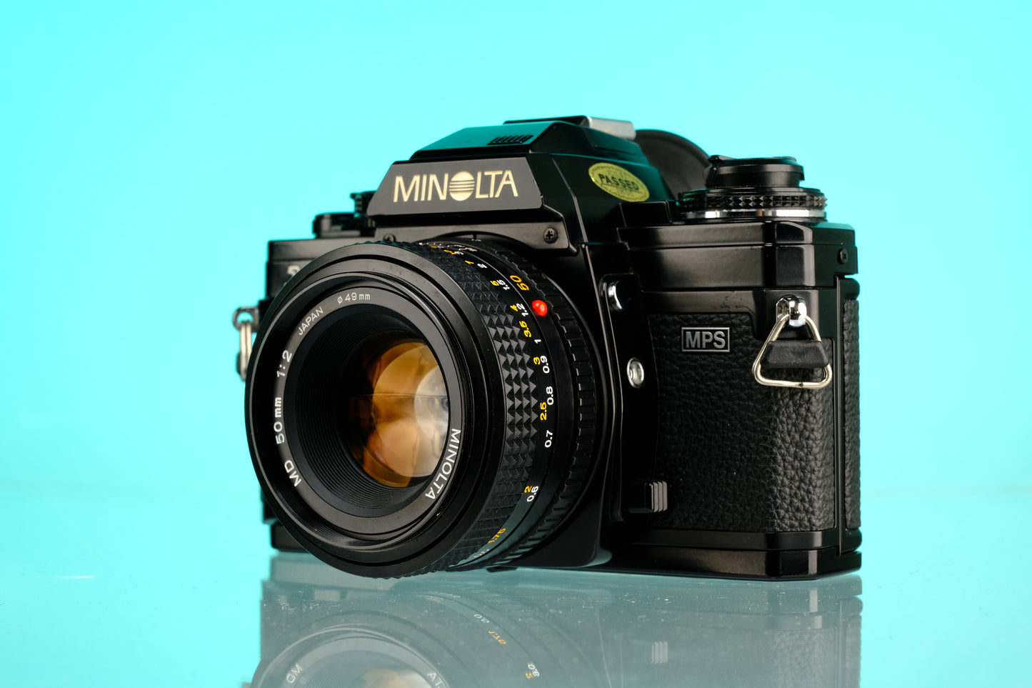 Minolta X-700 35mm SLR Film Camera + 50mm f/2 Lens