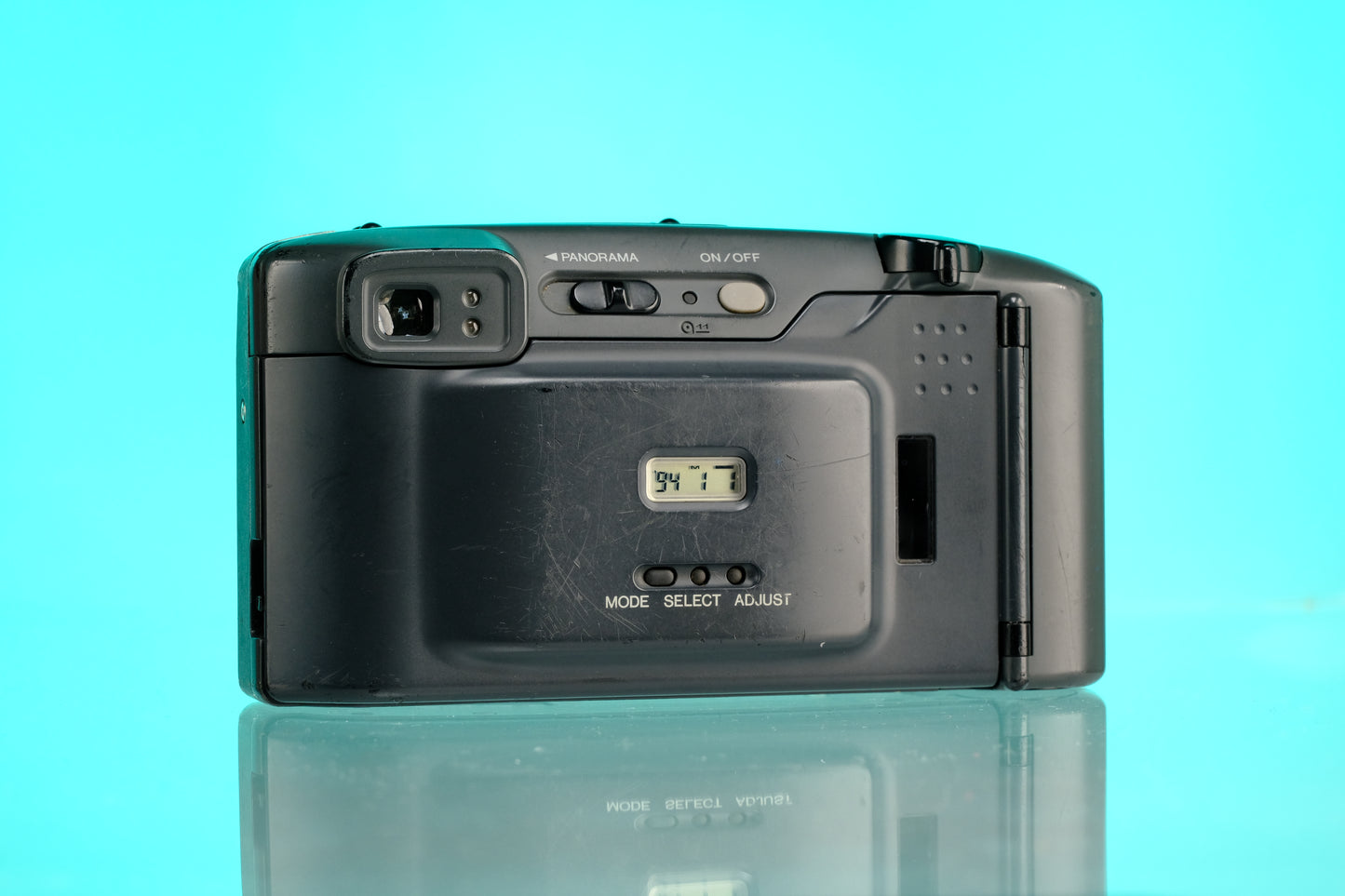 Minolta Capios 140 35mm Point and Shoot Film Camera