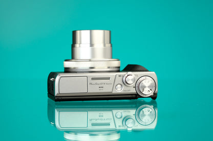 Canon PowerShot G7x Mark III 20.2MP Digital Camera