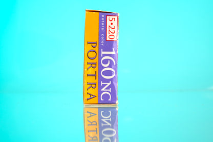 Kodak Portra 160nc 220 exp 03/2010