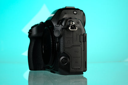Nikon Z8 45.7mp Full Frame Mirrorless Camera - Z Mount